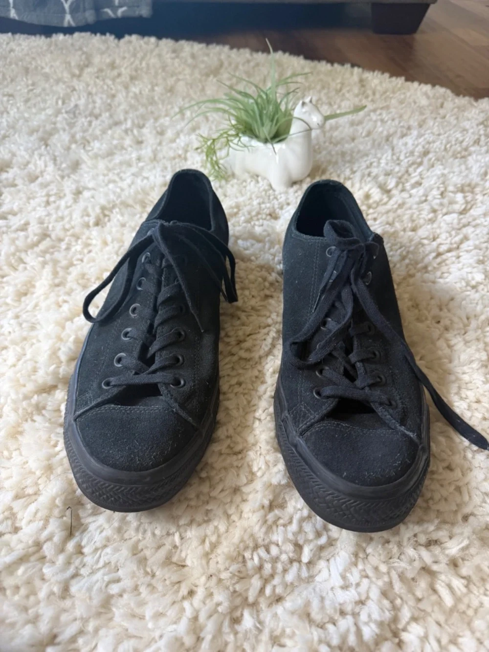 Classic Converse like new skater, athletic trendy Men's Black Low-Top Canvas Sne